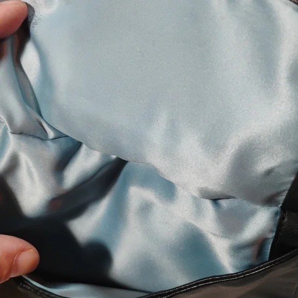 Coach Kristin 16808 Hobo Shoulder Bag W/silver-tone hardware and dual straps. - Picture 7 of 10